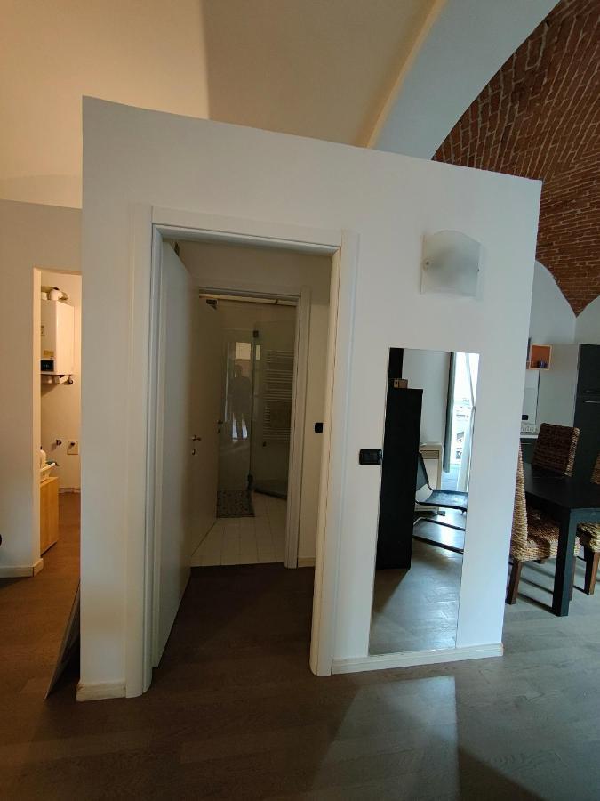 Accogliente Appartamento Tipo Loft ตูริน ภายนอก รูปภาพ